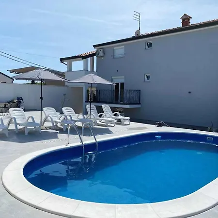 Apartment In - Istrien 40228 Porec