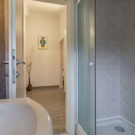 In - Istrien 40228 Porec