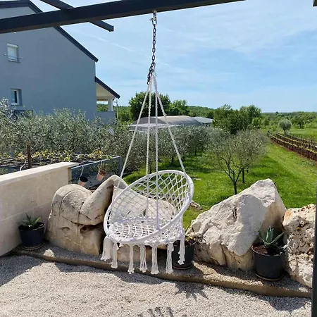 In - Istrien 40228 Porec