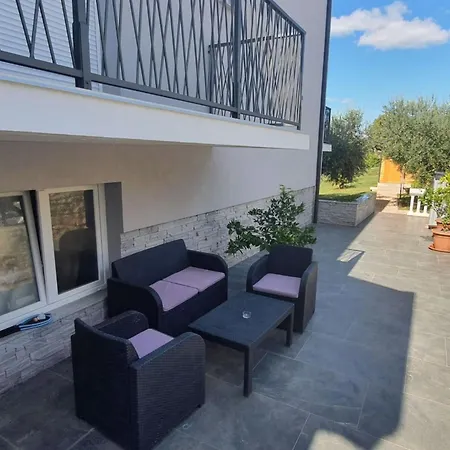 In - Istrien 40228 Apartamento